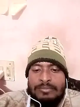 Snapshot of desicockblack chatting on 01.24.25 desicockblack online show from 01.24.25