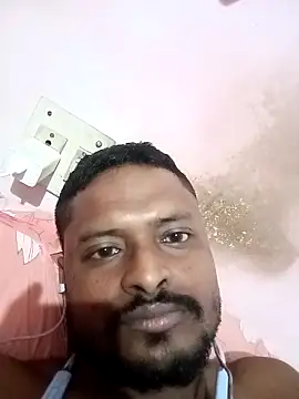 Snapshot of desicockblack chatting on 10.09.25 desicockblack online show from 10.09.25