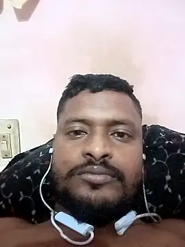 Snapshot of desicockblack chatting on 11.17.25 desicockblack online show from 11.17.25