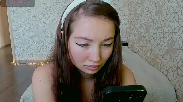 Lissa Cristal online show from 03.17.26