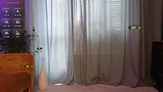 Snapshot of Your_dream_Alice chatting on 03.03.25 Your dream Alice online show from 03.03.25