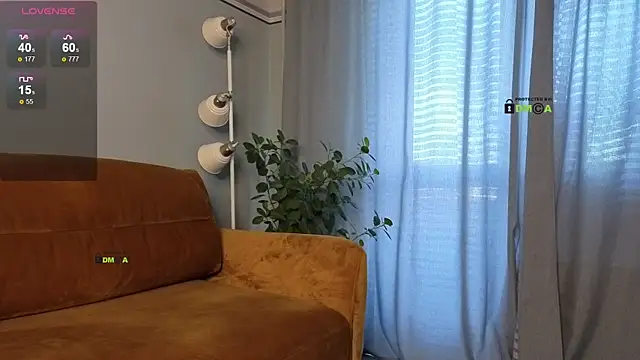 Snapshot of Your_dream_Alice chatting on 03.07.25 Your dream Alice online show from 03.07.25