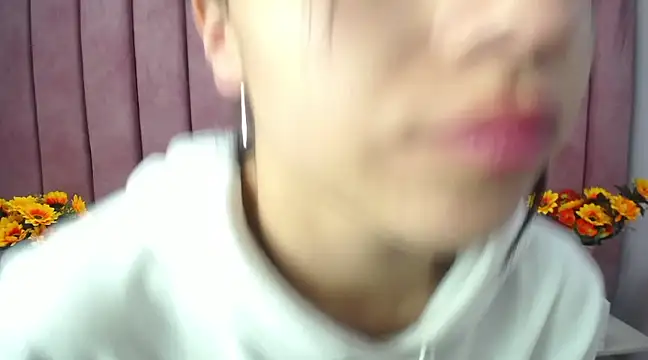 Snapshot of Poly_Sasha_ chatting on 03.14.25 Poly Sasha online show from 03.14.25