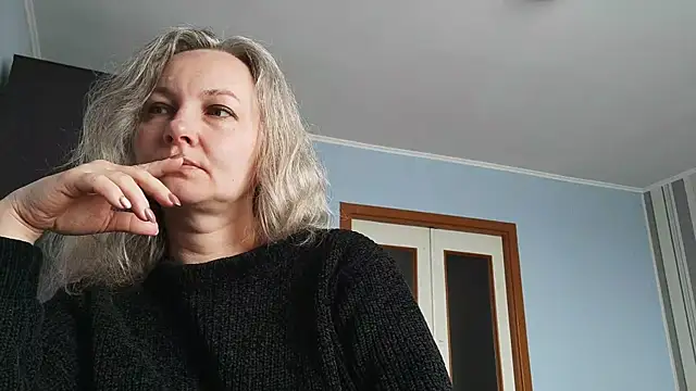EdithManning online show from 04.30.26