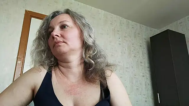 EdithManning online show from 06.10.26