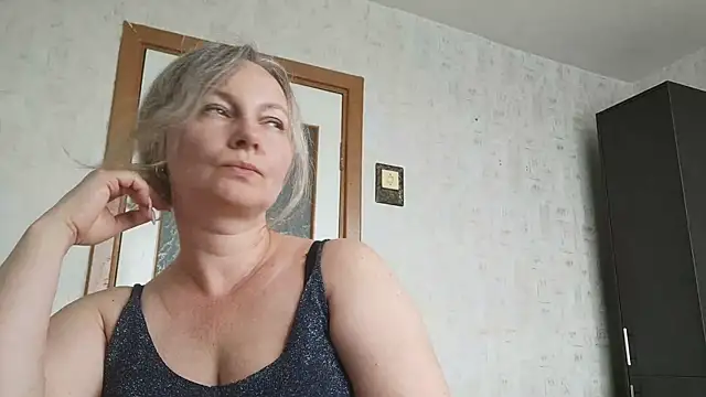 EdithManning online show from 08.03.26