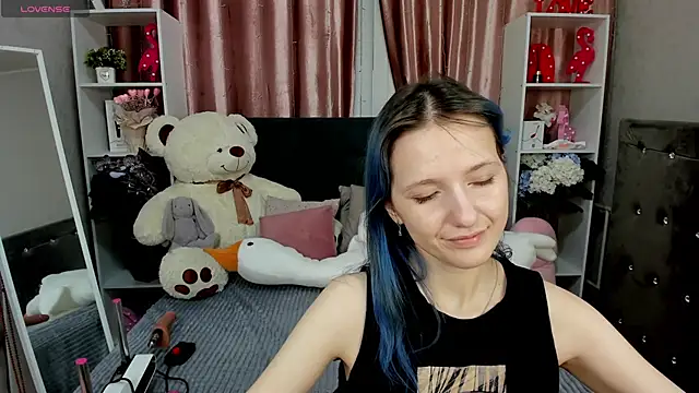 Snapshot of MiaKarlos chatting on 02.27.25 MiaKarlos online show from 02.27.25