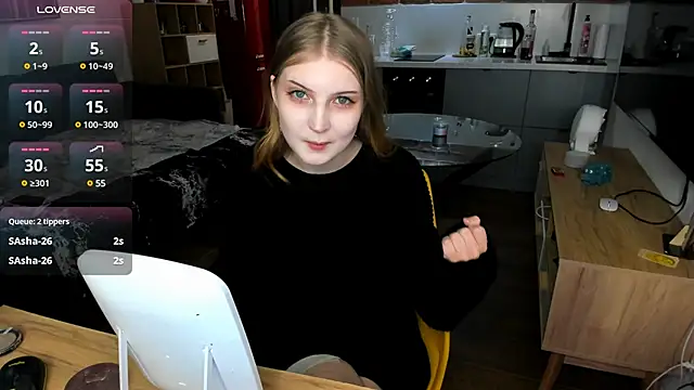 Snapshot of princessaalicc chatting on 02.17.25 princessaalicc online show from 02.17.25