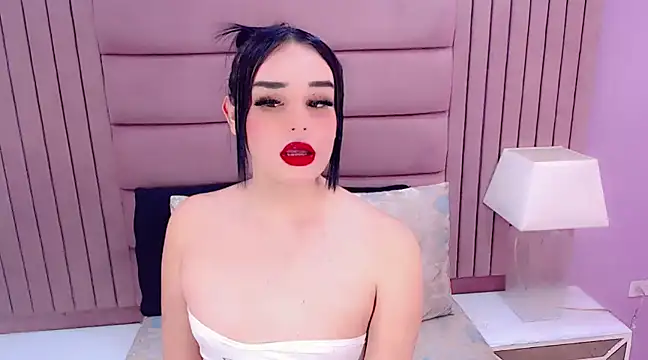 Snapshot of SexyValeriaa chatting on 12.19.24 SexyValeriaa online show from 12.19.24