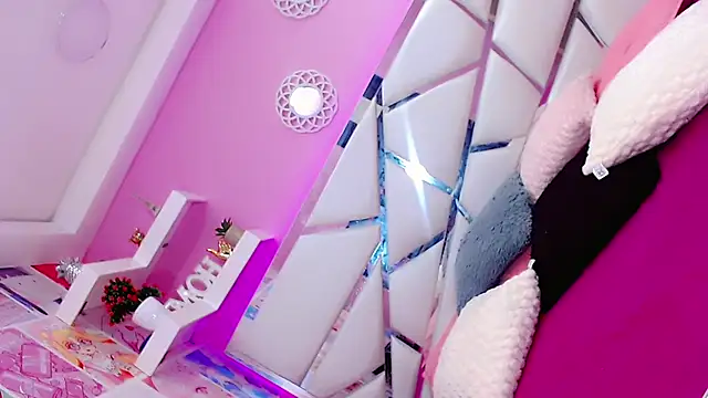 Snapshot of SexyValeriaa chatting on 01.31.25 SexyValeriaa online show from 01.31.25