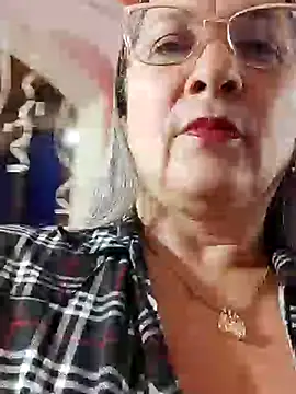 miisevvie  online show from 02.17.25