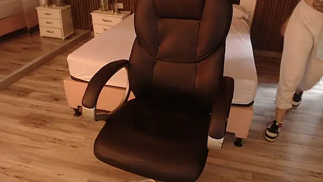 Sam mansson66 online show from 09.12.25