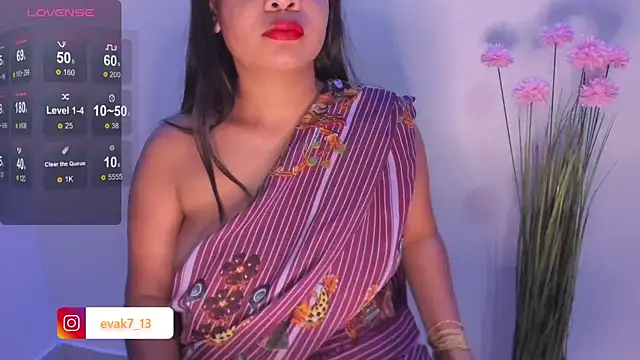 Snapshot of shara_queen1 chatting on 01.30.25 shara queen1 online show from 01.30.25