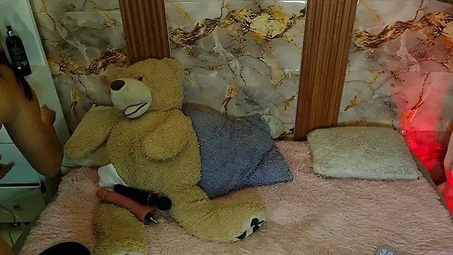 zoey-fox online show from 11.24.25