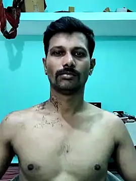 Snapshot of Tamildickxxx chatting on 12.21.24 Tamildickxxx online show from 12.21.24