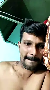 Snapshot of Tamildickxxx chatting on 12.28.24 Tamildickxxx online show from 12.28.24