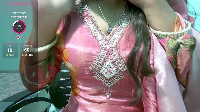 Snapshot of Only_hunny chatting on 02.21.25 Only hunny online show from 02.21.25