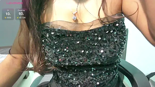 Snapshot of Only_hunny chatting on 02.22.25 Only hunny online show from 02.22.25