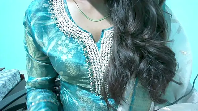 Snapshot of Only_hunny chatting on 03.16.25 Only hunny online show from 03.16.25