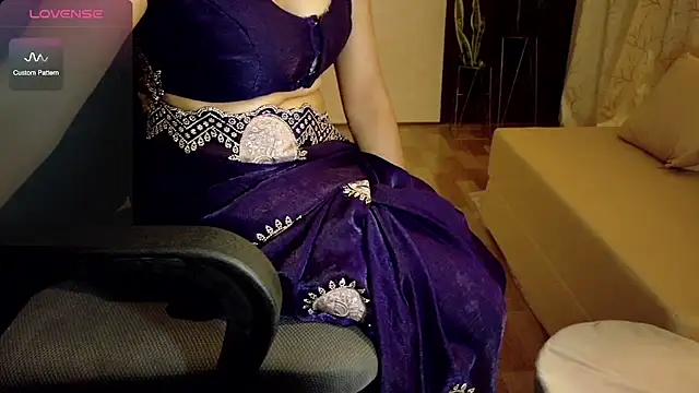 Snapshot of Only_hunny chatting on 09.24.25 Only hunny online show from 09.24.25