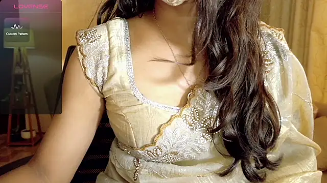 Snapshot of Only_hunny chatting on 10.01.25 Only hunny online show from 10.01.25