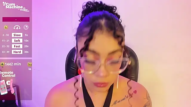 antonelllepiercee online show from 09.14.25