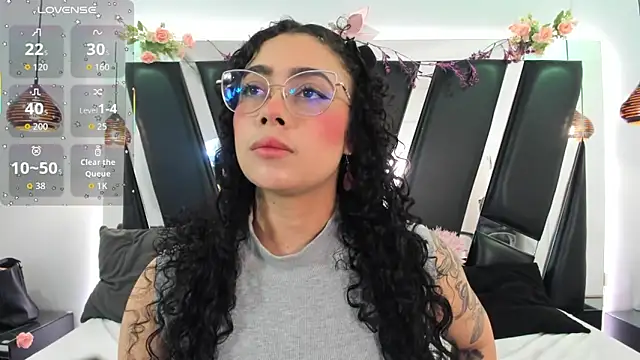 antonelllepiercee online show from 02.05.26