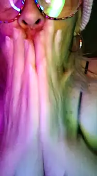 Snapshot of Kasandra_Ho chatting on 12.18.24 Kasandra Ho online show from 12.18.24
