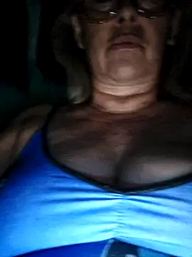 Snapshot of Kasandra_Ho chatting on 12.27.24 Kasandra Ho online show from 12.27.24