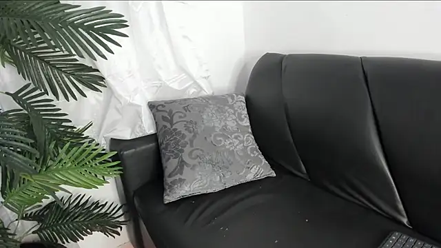 Fernanda brown18 online show from 01.20.25