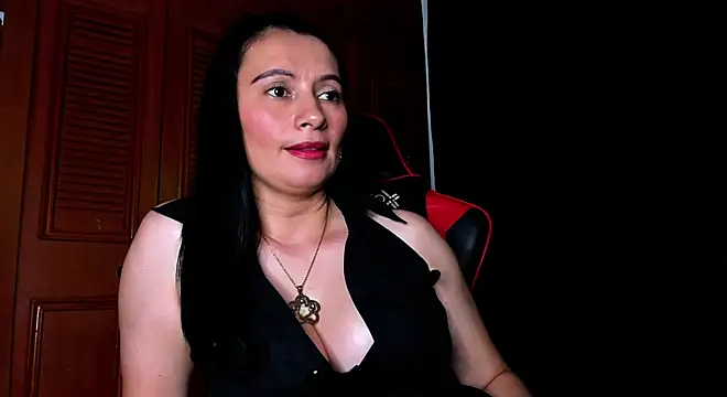 Snapshot of gracekelly12 chatting on 12.12.24 gracekelly12 online show from 12.12.24