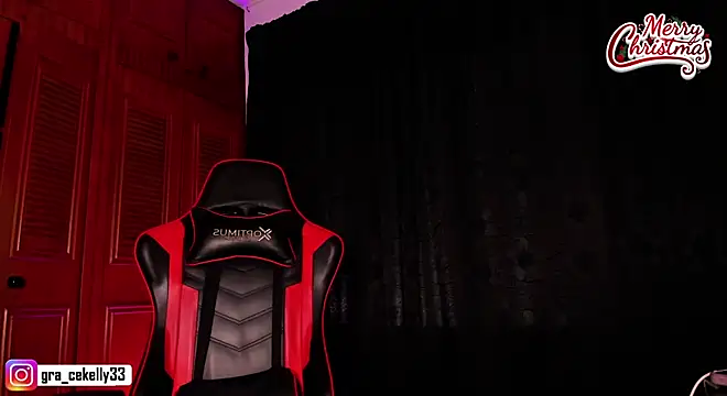 Snapshot of gracekelly12 chatting on 12.27.24 gracekelly12 online show from 12.27.24