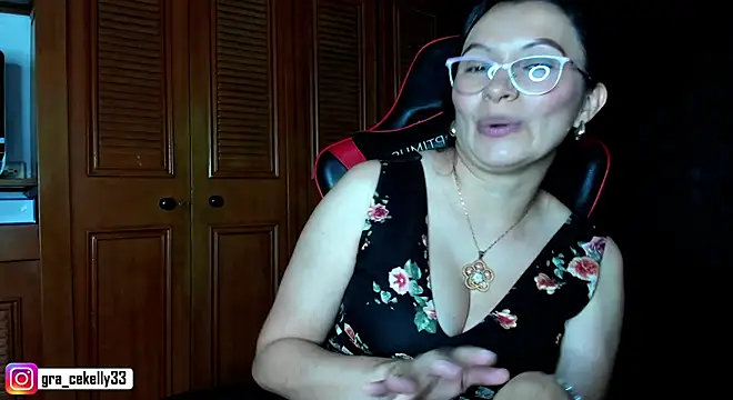 Snapshot of gracekelly12 chatting on 01.08.25 gracekelly12 online show from 01.08.25