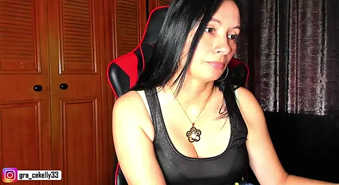 Snapshot of gracekelly12 chatting on 01.19.25 gracekelly12 online show from 01.19.25