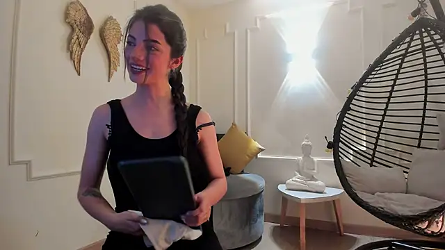 Megga Bluee online show from 01.23.25