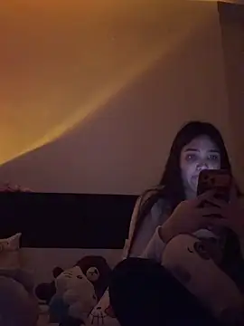 daniniescobarr online show from 03.13.26