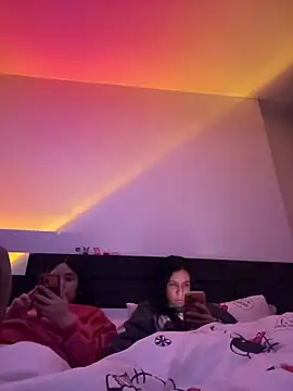 daniniescobarr online show from 03.15.26