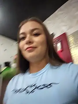 Snapshot of rapunzel069 chatting on 09.11.25 rapunzel069 online show from 09.11.25