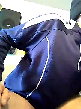 Snapshot of Pumpndeep chatting on 10.30.25 Pumpndeep online show from 10.30.25