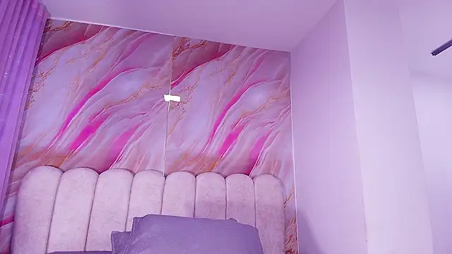 mia stanfort online show from 02.14.26