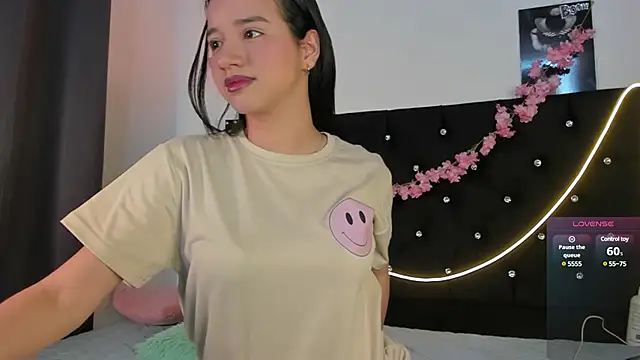 emilyrouxe online show from 01.15.25