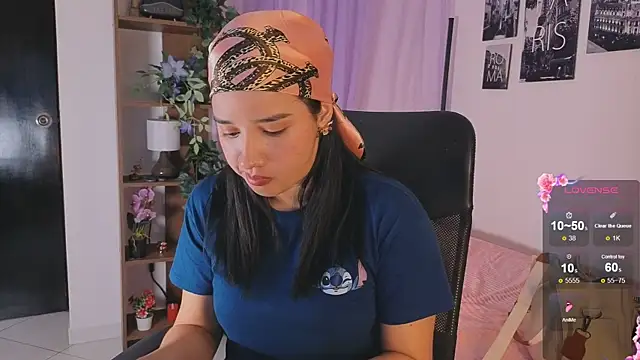 emilyrouxe online show from 09.29.25