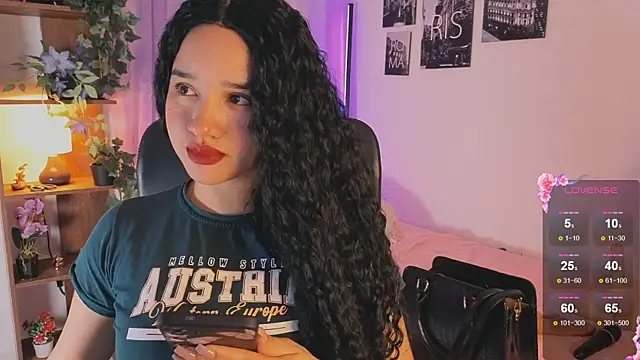 emilyrouxe online show from 10.04.25