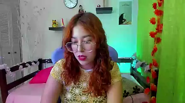  Moon Johnson online show from 02.11.25