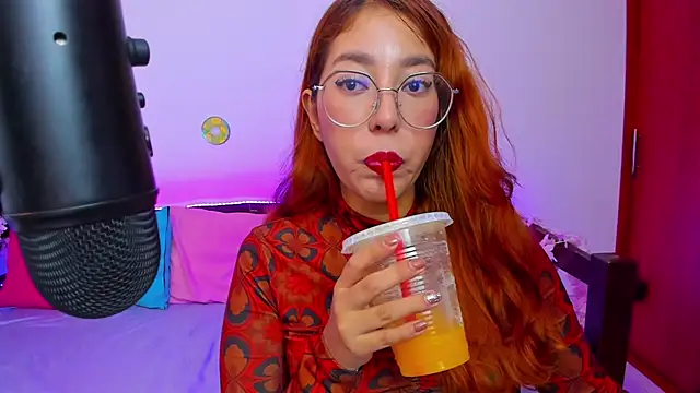  Moon Johnson online show from 09.14.25