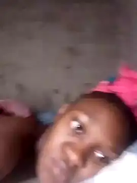 Snapshot of sexyfggal chatting on 10.06.25 sexyfggal online show from 10.06.25