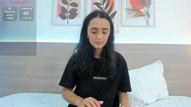 Snapshot of nataliiiiia chatting on 03.14.25 nataliiiiia online show from 03.14.25