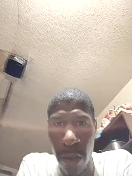 Snapshot of willywonka7793 chatting on 01.29.25 willywonka7793 online show from 01.29.25