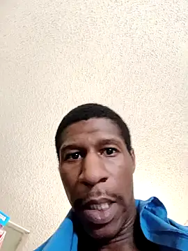 Snapshot of willywonka7793 chatting on 03.22.25 willywonka7793 online show from 03.22.25