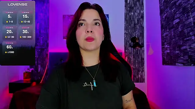 Snapshot of tatiana_sc chatting on 03.22.25 tatiana sc online show from 03.22.25